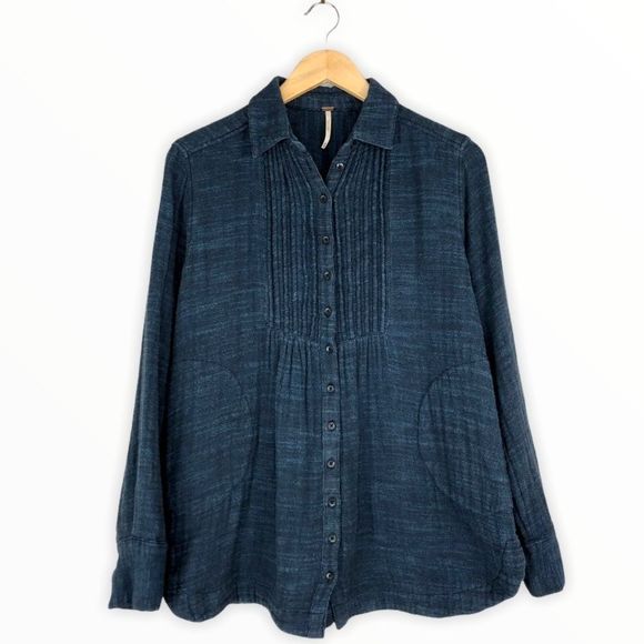 Free People Navy Plaid Flannel Button Down Long Sleeve Shirt Top size XS - Picture 2 of 13
